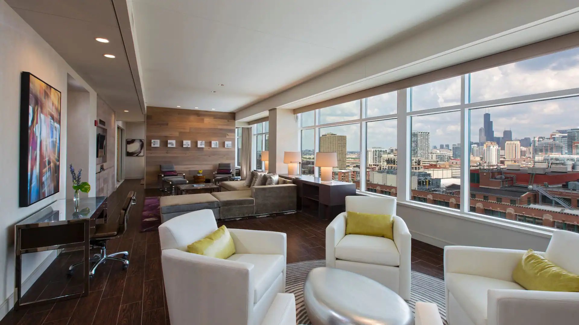 CHIMC-P181-Park-Suite-Parlor.16x9 CHIMC-P181-Park-Suite-Parlor.16x9